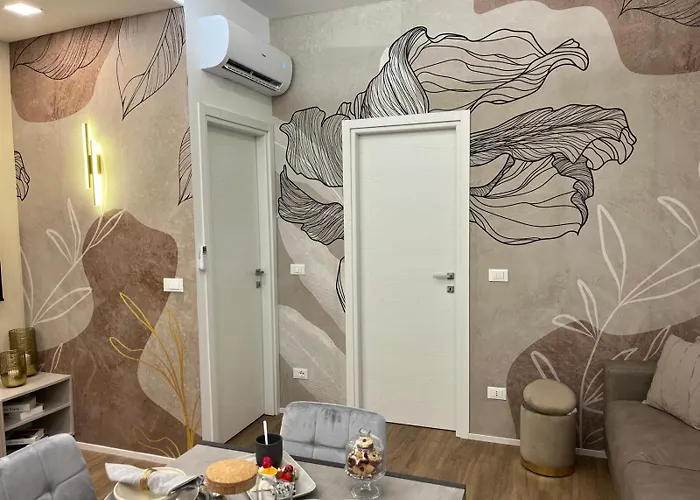 Between Finalborgo And The Sea, One-bedroom Apartment
